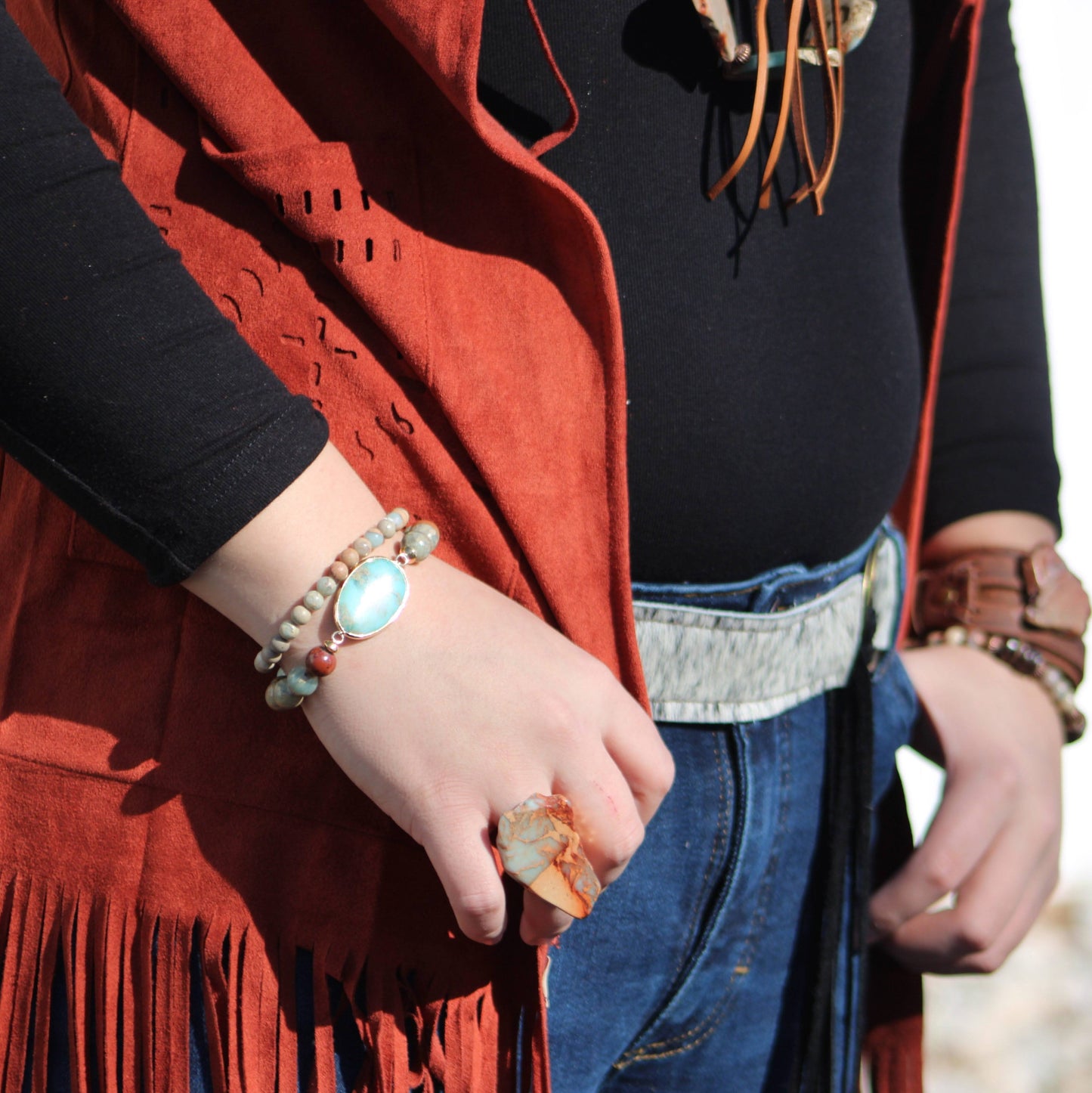 **Aqua Terra Beaded Bracelet with Center Accent 809n