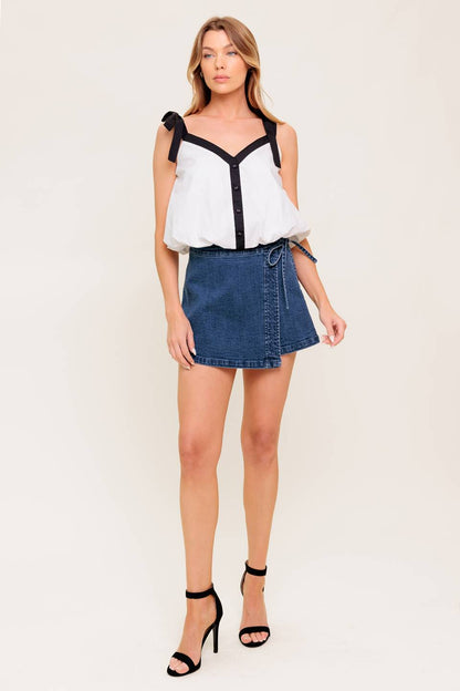 SCENT OF SPRING WOVEN TOP