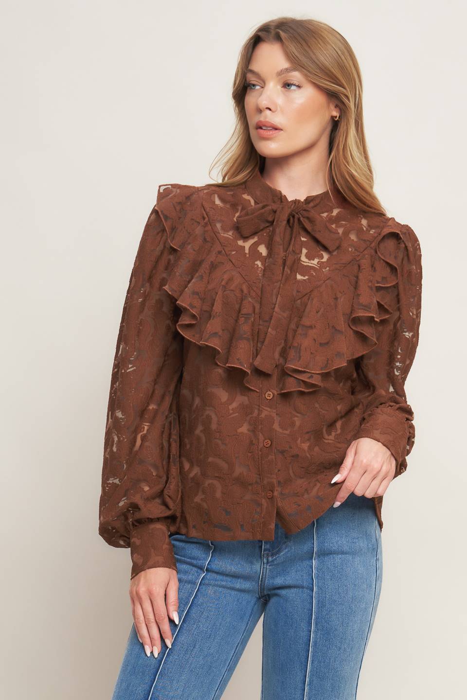 ROMANTIC SHADE WOVEN LACE TOP