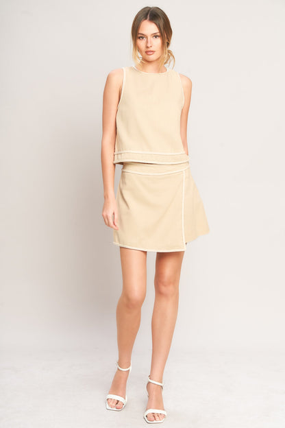 ELEVATED ESSENTIAL WOVEN TOP