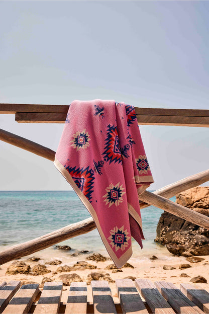 Field of Prairie Roses Throw