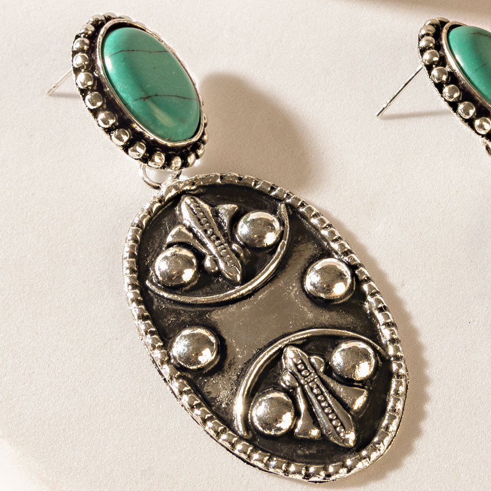 Myra Santa Fe Seals Earrings in Moonlit Silver