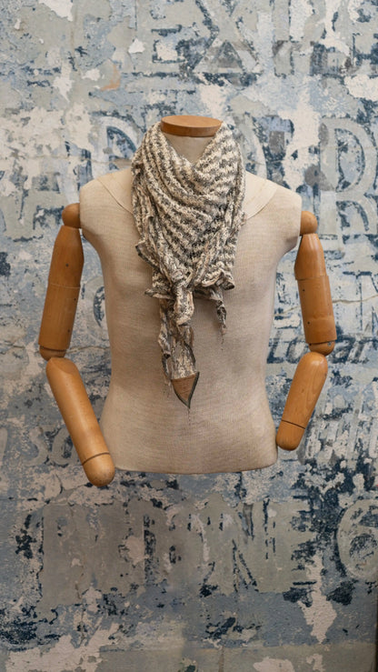 Snowy Snuggles Scarf