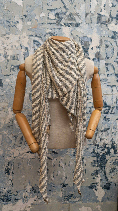 Snowy Snuggles Scarf