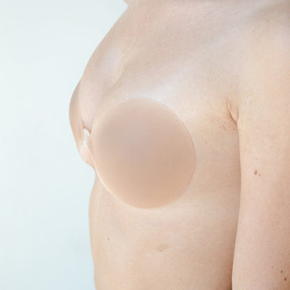 Seamless Stick-On Bra in MEDIUM TINT