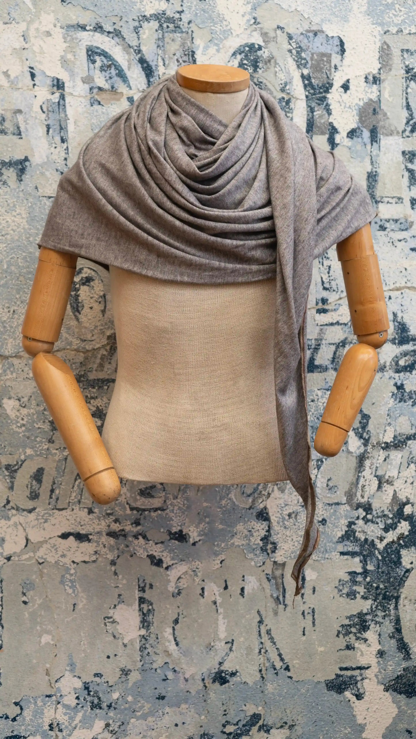 The Traveler Scarf