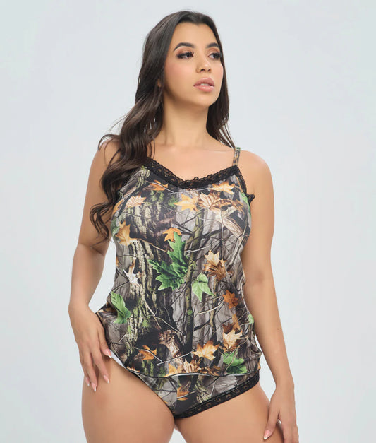 Women's Camo Stretch Camisole - WoodLand Hunting Tank Top - Wilderness Dreams