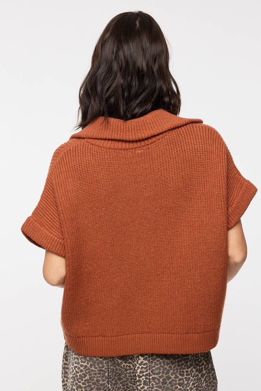 Wishlist Apparel Rust Half-Zip Pullover Western Sweater — Short Sleeve with Classic Collar Relaxed Fit