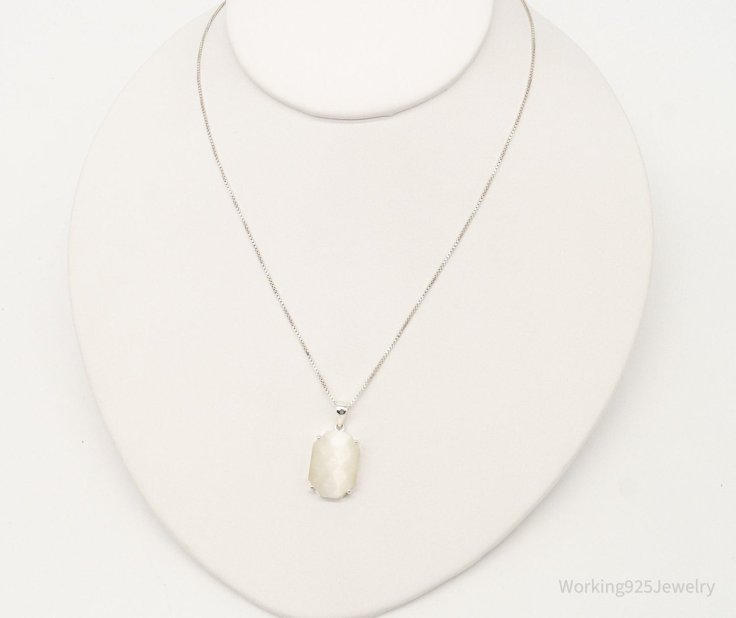 Vintage Art Deco Style Mother of Pearl Sterling Silver Necklace