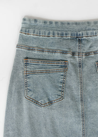 Donna Classic Wash Maxi Denim Skirt