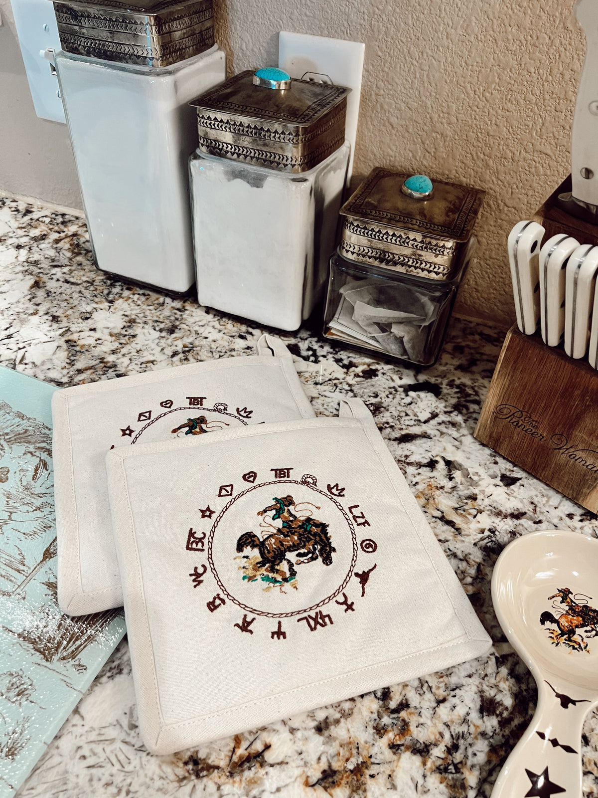 The Bronc Pot Holder Set