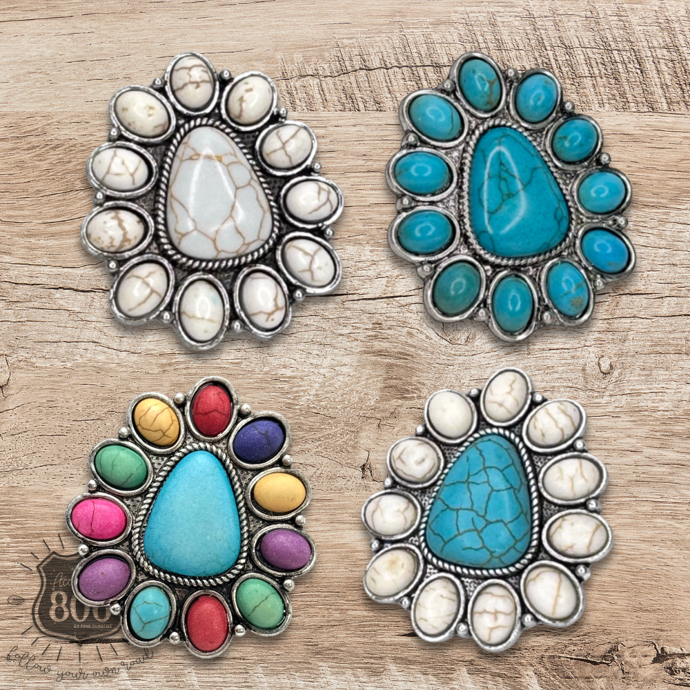 Triangle stone flower ring - LC