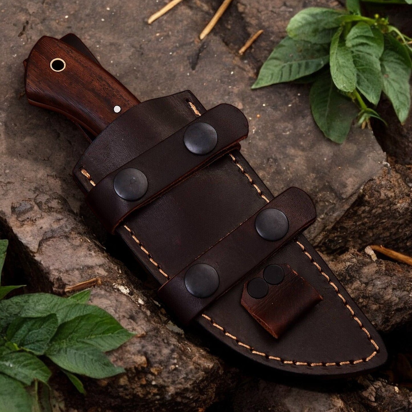 Custom Handmade Hunting Knife – High-Carbon Steel Blade