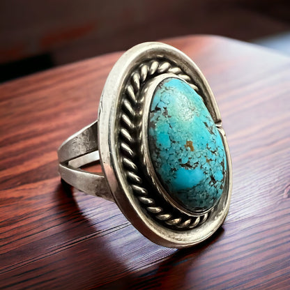 Vintage Sterling Silver Turquoise Ring with Shadowbox & Rope Back — Size 8